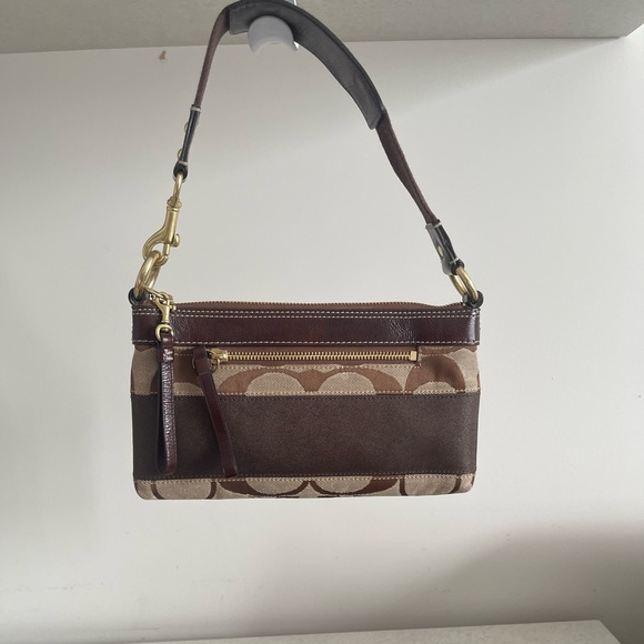 Brown Coach Bag Beautiful Condition - Picture 3 of 14